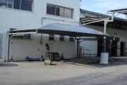 Abri multifonctions industriel
