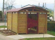 Abri poubelle en bois