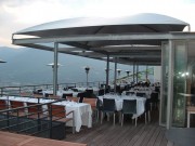 Abri terrasse de restaurant 