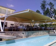 Abri terrasse sur mesure à toile tendue