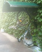 Abri vélo mural vertical