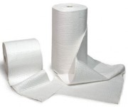 Absorbant en feuille pour hydrocarbure