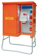 Armoire de distribution avec arrêt d'urgence