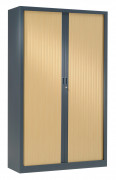 Armoire haute à rideaux