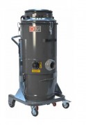 Aspirateur à moteur monophasé