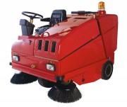 Balayeuse autoportée grandes surfaces