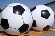 Ballon foot gonflable