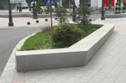 Banc en béton circulaire