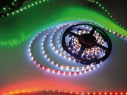 Bande lumineuse adhésive