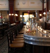 Bar en etain