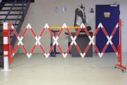 Barrière extensible en acier