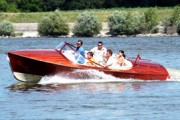 Bateau de luxe électrique 