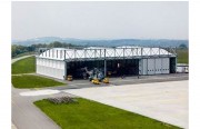Bâtiment hangar en métallo-textile