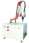 Bras de taraudage hydraulique