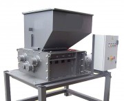 Broyeur industriel quadrirotors
