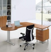 Bureau ergonomique avec retour moderne