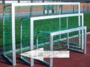 But de foot en alu 2,4 x 1,6m