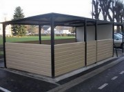 Cache conteneur avec toit