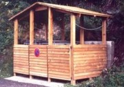 Cache conteneur avec toiture