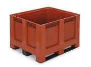 Caisse à parois pleins