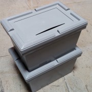 Caisse de distribution en plastique