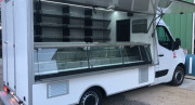 Camion magasin épicerie sur mesure