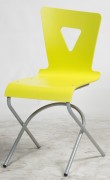 Chaise cantine scolaire en bois appui sur table basculant OXIAL - T1 à T6 - Hêtre multiplis