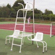 Chaise d'arbitre acier