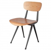 Chaise de restaurant en bois style scandinave