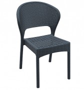 Chaise tressée plastique