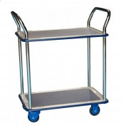 Chariot à plateaux antidérapants