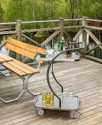 Chariot room service design