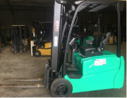Chariots élévateurs électriques d'occasion