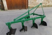 Charrue 4 socs pour tracteur 