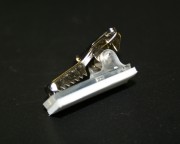 Clip croco adhésif avec pin