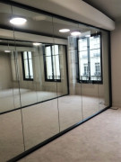 Cloison vitrée bord à bord