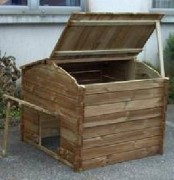 Composteur à trappes basses