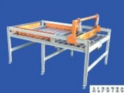 Convoyeur à rouleaux avec système de centrage