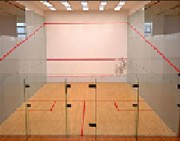 Éclairage terrain de squash 