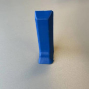 Embout de finition bleu adhesif