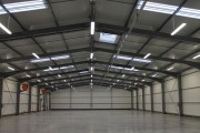 Entrepôt modulaire métallique