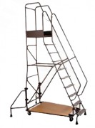 Escabeau mobile avec plateforme