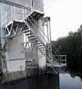 Escaliers accès barrage