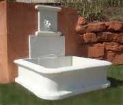 Fontaine murale exterieure