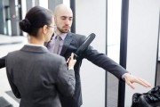 Formation sûreté 11.2.6.2 Accès sans escorte aux zones de sûreté à accès réglementé