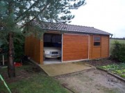 Garage simple en béton aspect Bois