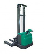 Gerbeur électrique multidirectionnel 2000 kg