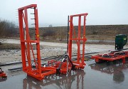 Herse agricole hydraulique