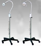 Lampe d’examen sur piétement