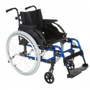Location fauteuil roulant manuel - Largeur d’assise : 38 à 50 cm - Capacité : 125 kg